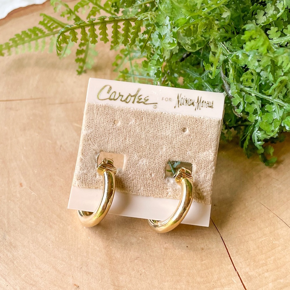 Vintage Carolee Neiman Marcus Gold Huggie Hoop Clip Earrings Minimalist Classic